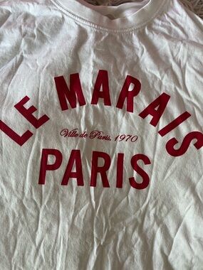 LE MARIAS 100 percent cotton tee!!
